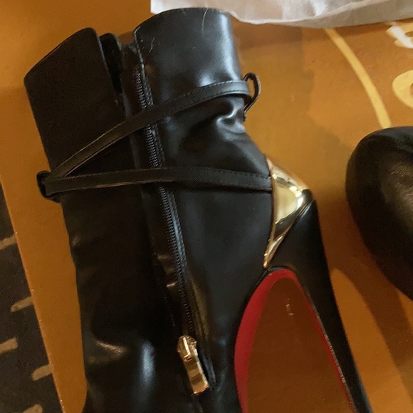 Zipper Booties - Picture 5 of 11